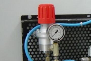 (5) Paint regulator (5) Paint regulator