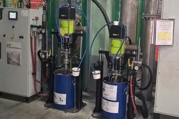 (1) Tandem REXSON pump (1) Tandem REXSON pump