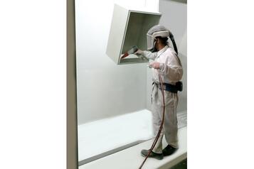 (1) Manual touch-up (1) Manual touch-up