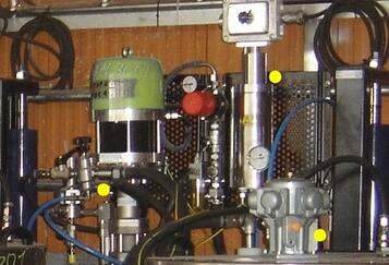 (2) Functional trio: agitation + heating + recirculation (2) Functional trio: agitation + heating + recirculation