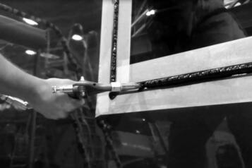 (3) Manual extrusion gun (3) Manual extrusion gun