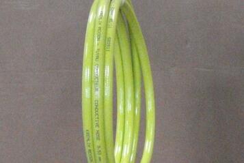 (3) PTFE High pressure hose (3) PTFE High pressure hose