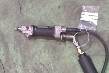 (3) Manual extrusion gun (3) Manual extrusion gun