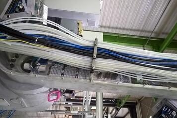 (5) Standard robot (5) Standard robot