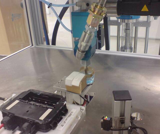 Encapsulating automatic resin Encapsulating automatic resin