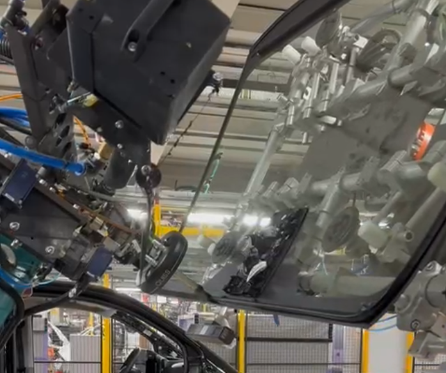 Windshield Glazing system Windshield Glazing system