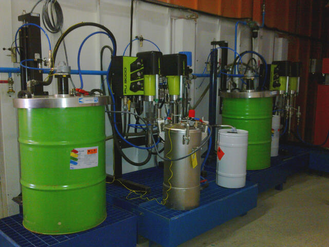 Electronic dosing machine PU3000 by Sames Electronic dosing machine PU3000 by Sames