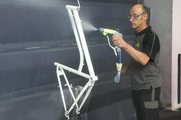 Electrostatic airpsray gun Electrostatic airpsray gun