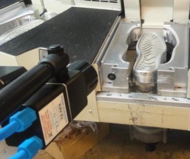 Electrostatic KAX gun fix position Electrostatic KAX gun fix position